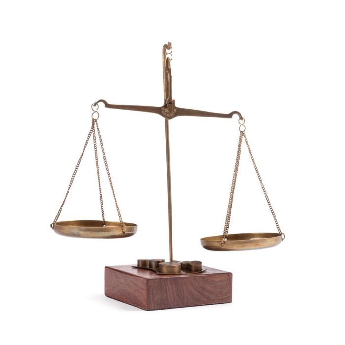 BILANCIA ADVENTURE LEGNO ORO H.22,5